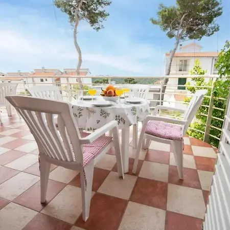 Bencun Appartement Makarska